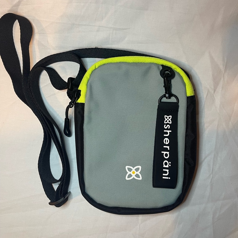 Sherpani Black and Gray Messenger Bag with Yellow Trim